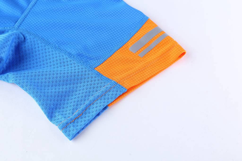 圓領(lǐng)T恤 新款速干T恤3D藍(lán)色細(xì)節(jié)展示